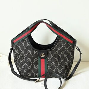 Gucci Black Shoulder Bag with Red and Green Stripes